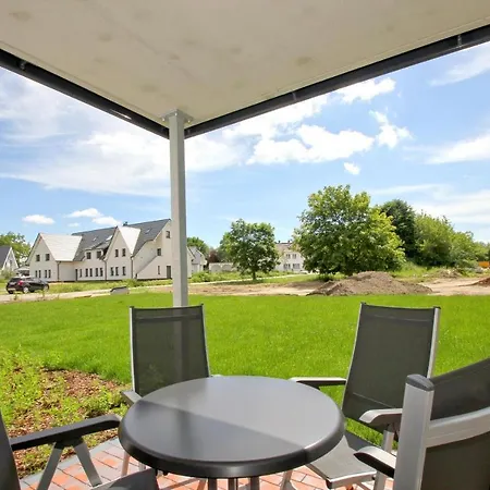 strandnahe FeWo mit Terrasse, gratis Nutzung vom AHOI Erlebnisbad und Sauna in Sellin - Rex Rugia FeWo 11-2 Apartment Lobbe