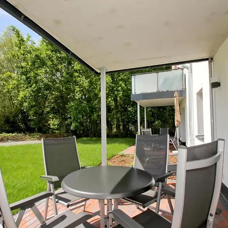 strandnahe FeWo mit Terrasse, gratis Nutzung vom AHOI Erlebnisbad und Sauna in Sellin - Rex Rugia FeWo 11-2 Lobbe